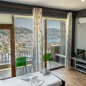 Denis , Sarandë Albania