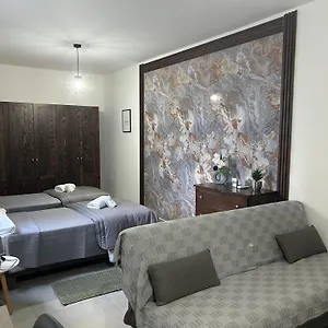  Appartamento St Gaetans 6a